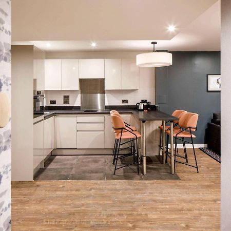Aparthotel Adagio London Sutton Point Eksteriør bilde